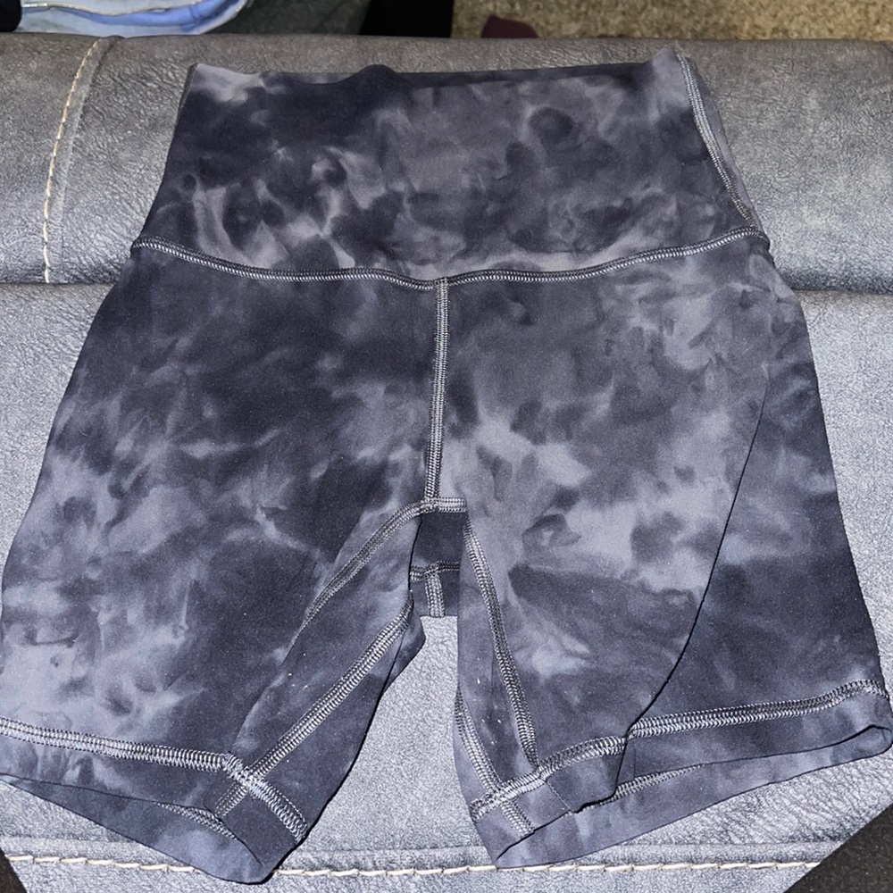 Soft lulu shorts